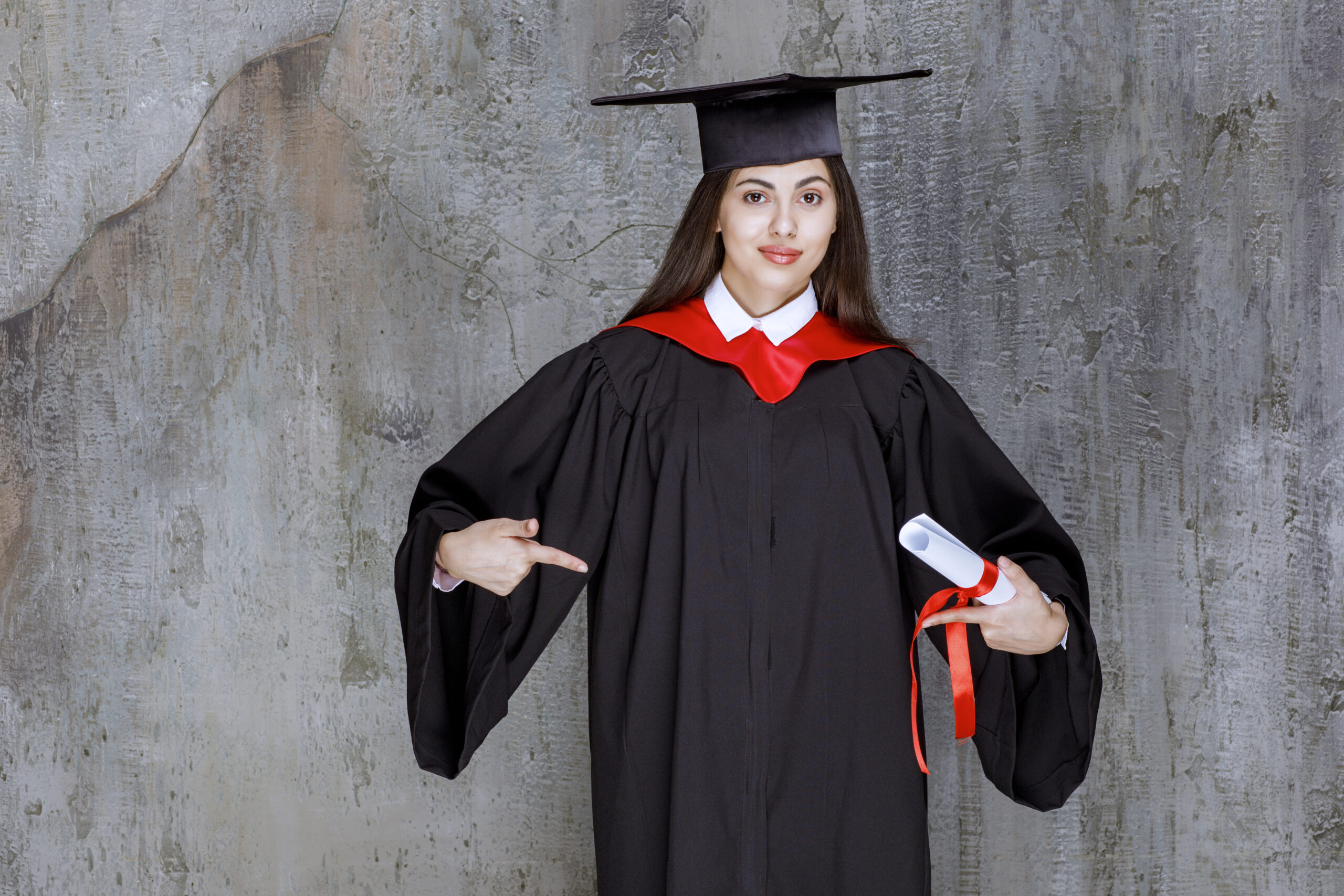 how to wear doctoral gown university of cincinnati